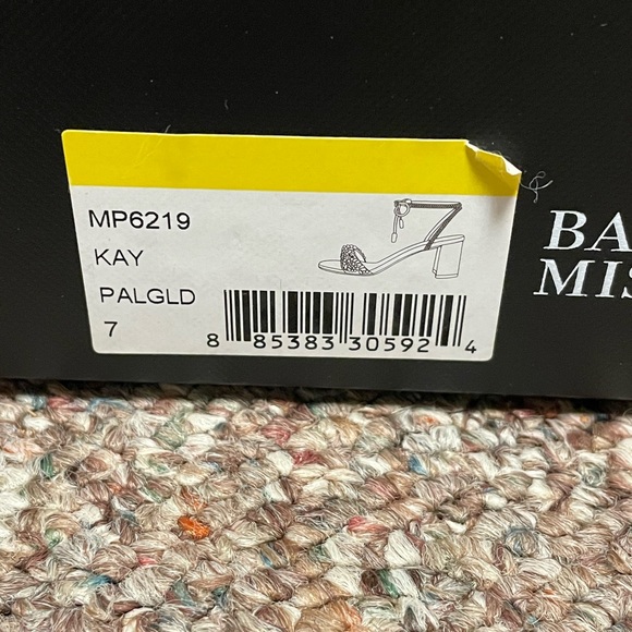 Badgely Mischka Jeweled Kay Heel in Pale Gold - Picture 12 of 12